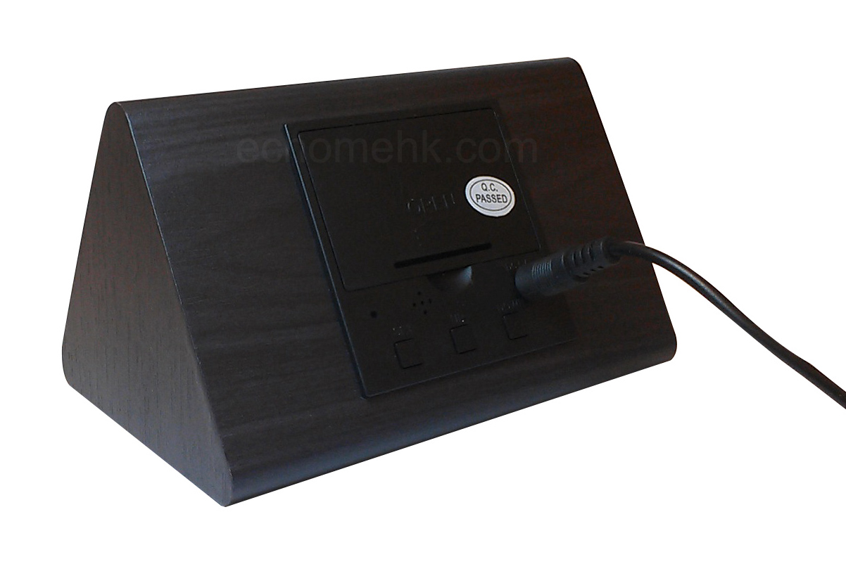 mini-wood-triangle_view6-WM.jpg mini-wood-triangle_view6-WM.jpg