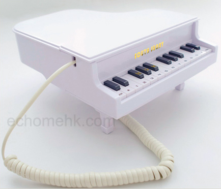 piano-phone_view2-WM.jpg piano-phone_view2-WM.jpg